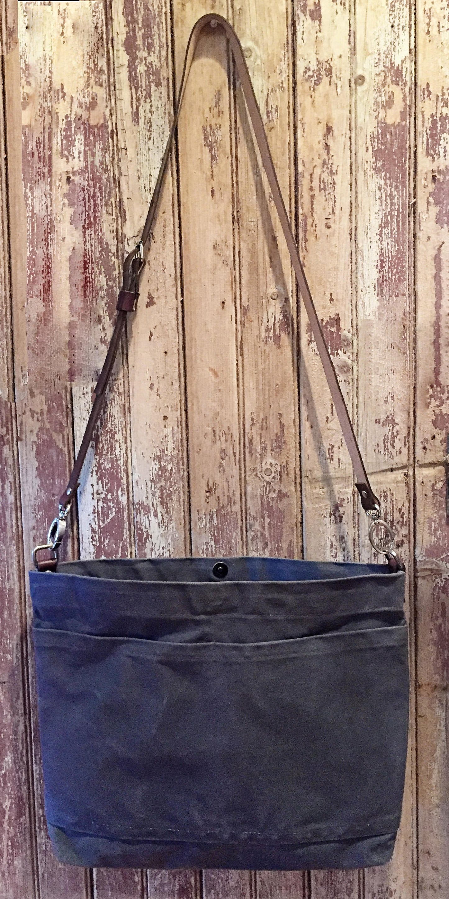 Waxed Canvas Crossbody Bag, Large Crossbody Bag, Waxed Canvas Tote, Hand Waxed Canvas in 24 colors