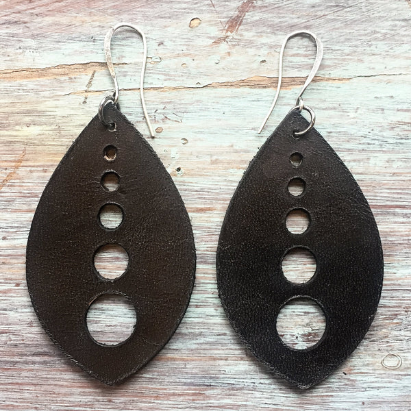 Leather Earrings /  Minimalist Earrings - Dangle Earrings - Boho Chic Earrings