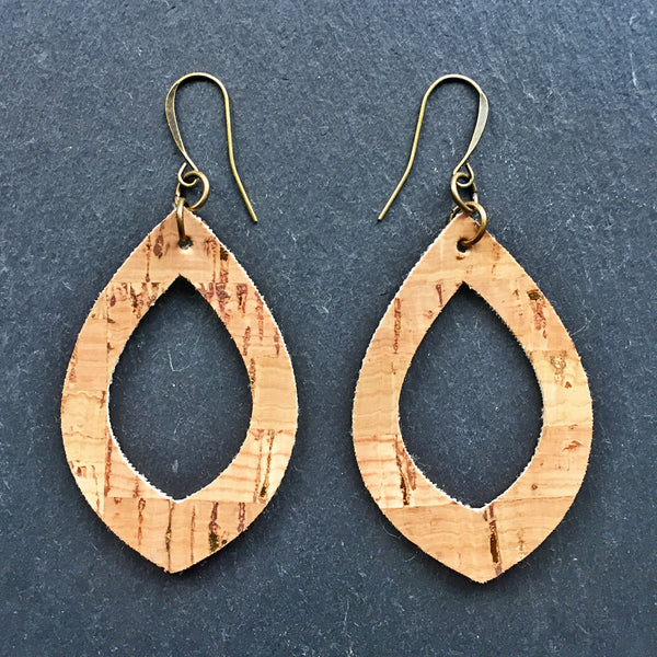 Cork Dangle Earrings, Minimalist Earrings - Vegan Earrings - Boho Chic Earrings - 5 Colors